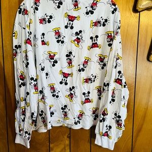 Disney Mickey Mouse Long Sleeve Size 3x.